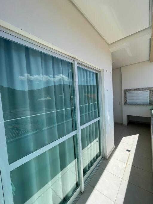 Apto 80M Da Praia Grande Vista Mar! โกเวร์นาดอร์ เซลโซ รามอส ภายนอก รูปภาพ